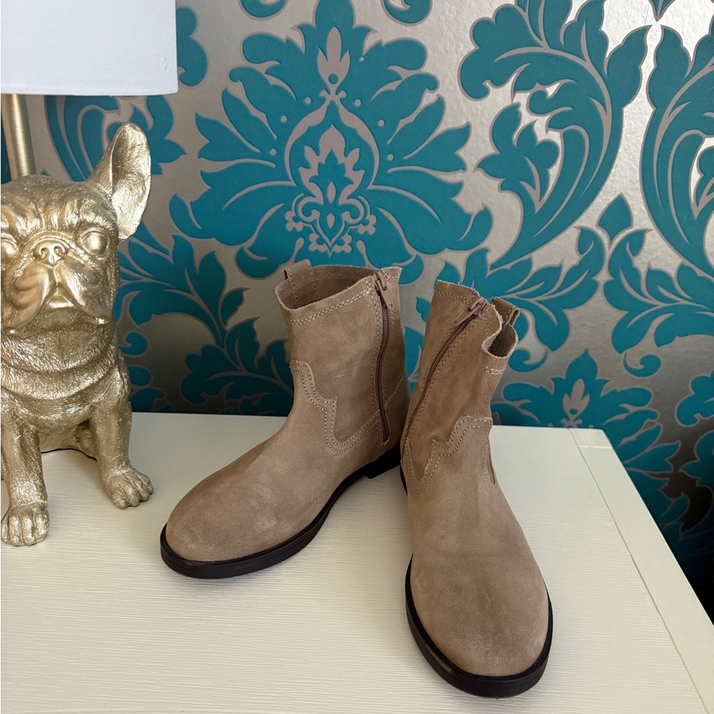 Zara boots